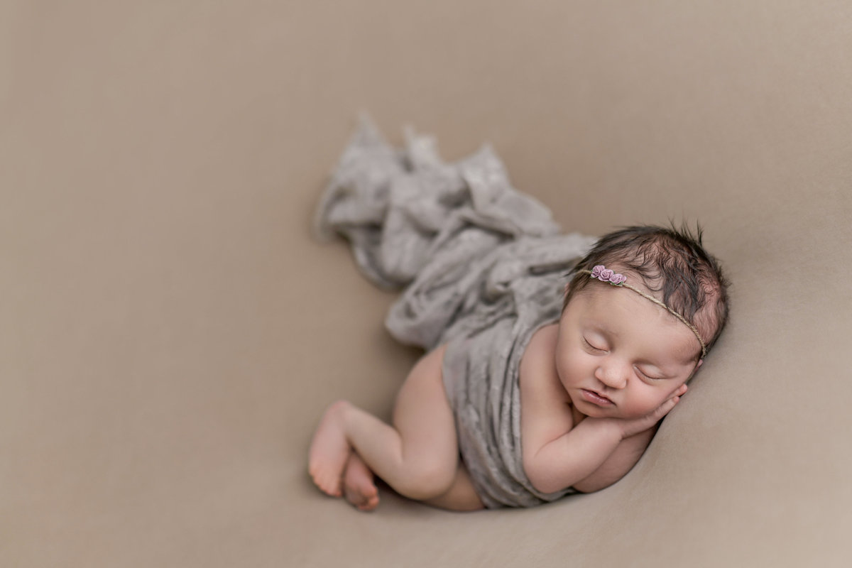 Newborn baby professional photography in Bend OR