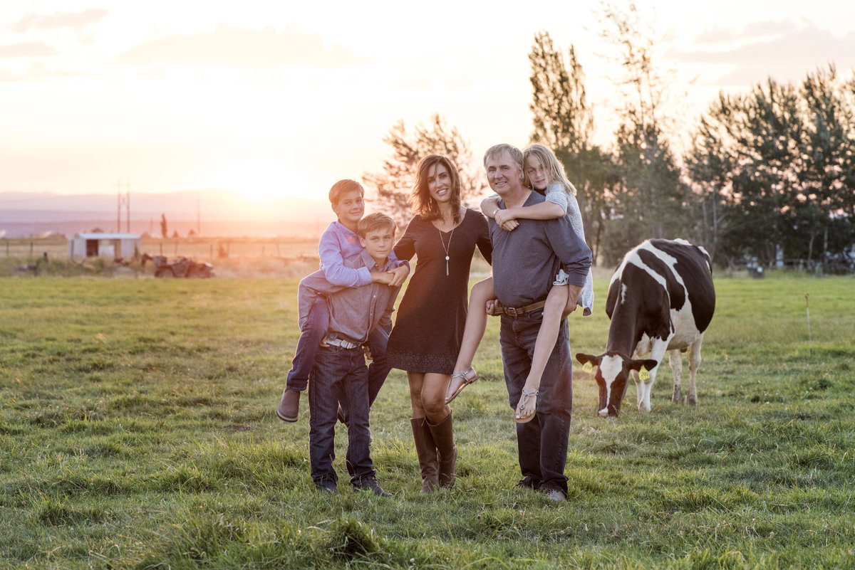 Family professional portrait photography  on-location in Central Oregon