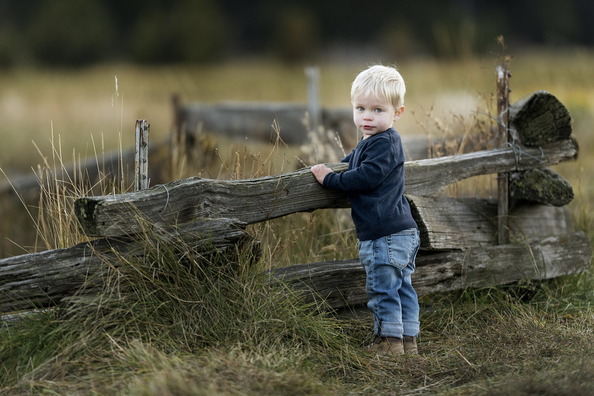 Family professional portrait photography  on-location in Central Oregon