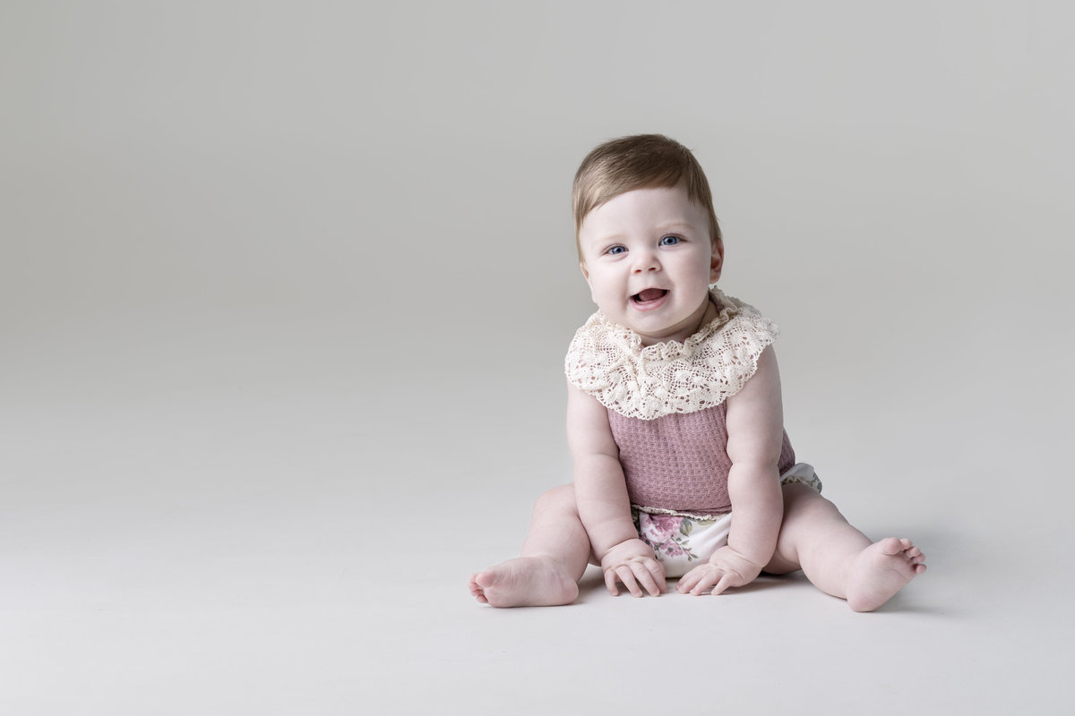 Baby photography studio in Bend OR