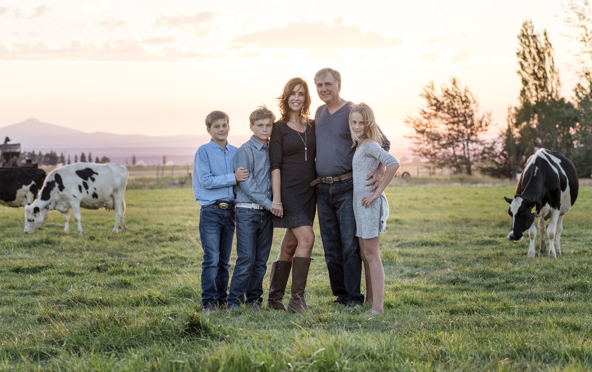 Family professional portrait photography  on-location in Central Oregon