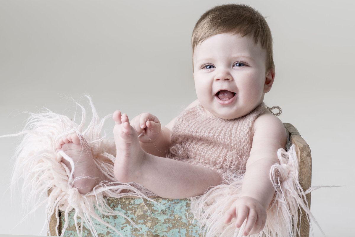 Baby photography studio in Bend OR